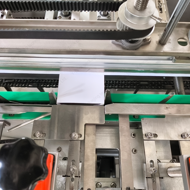 Automatic Bagged Chocolate Snacks Tuck-End Box Packing Machine