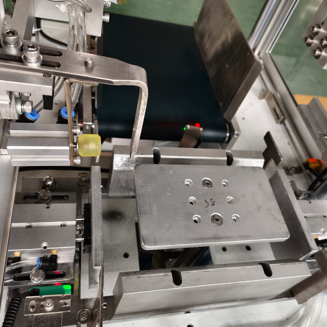 Fully Automatic Tray Forming Machine | High-Speed Box Folding & Gluing Machine - Y-PACK