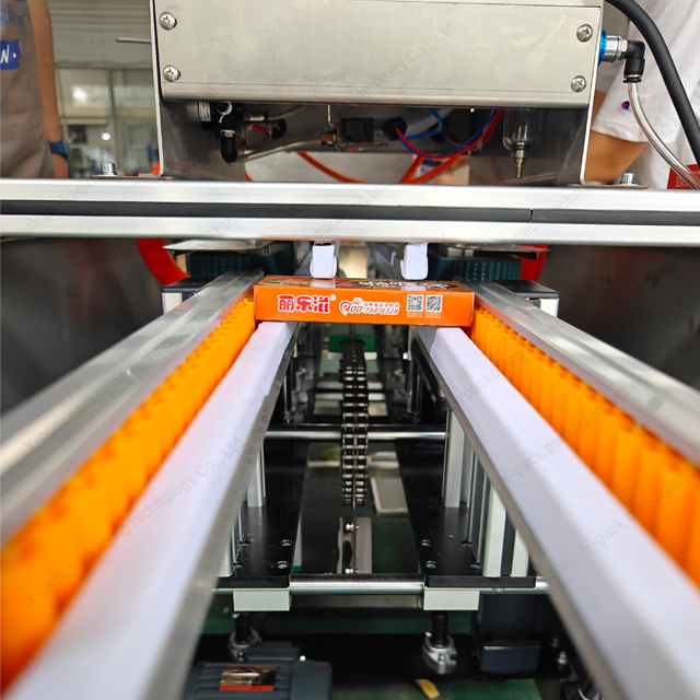 Semi-Automatic Glue Spray Carton Sealing Machine Low Cost Box Gluer Sealer 